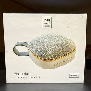 NIB Wanderlust Portable Speaker - White